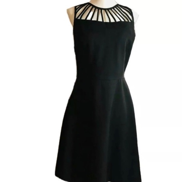 Gorgeous Sz 10 Stretchy “little black dress” by Boston Proper. Very flattering! - Picture 2 of 5